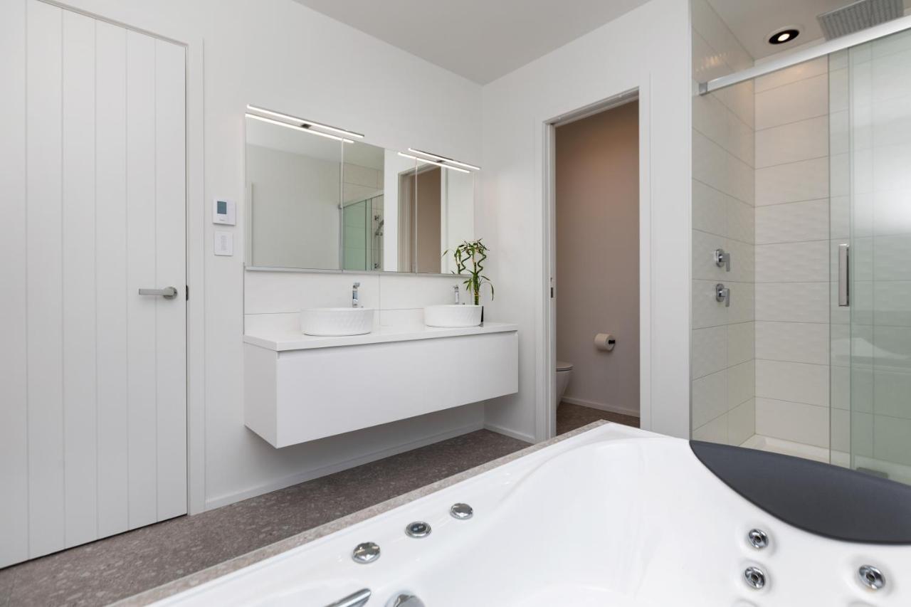 Oakura Beach Front Apartments Eksteriør bilde
