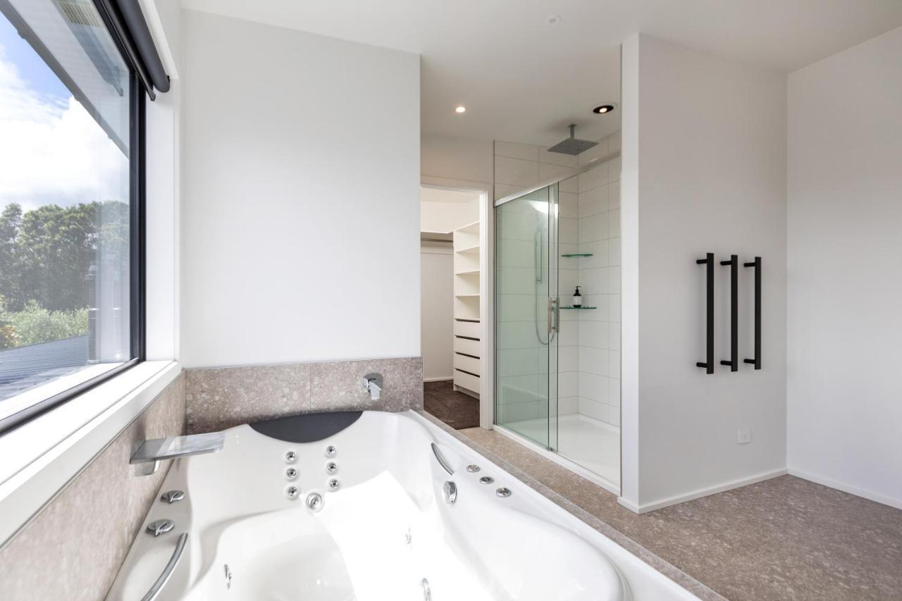 Oakura Beach Front Apartments Eksteriør bilde