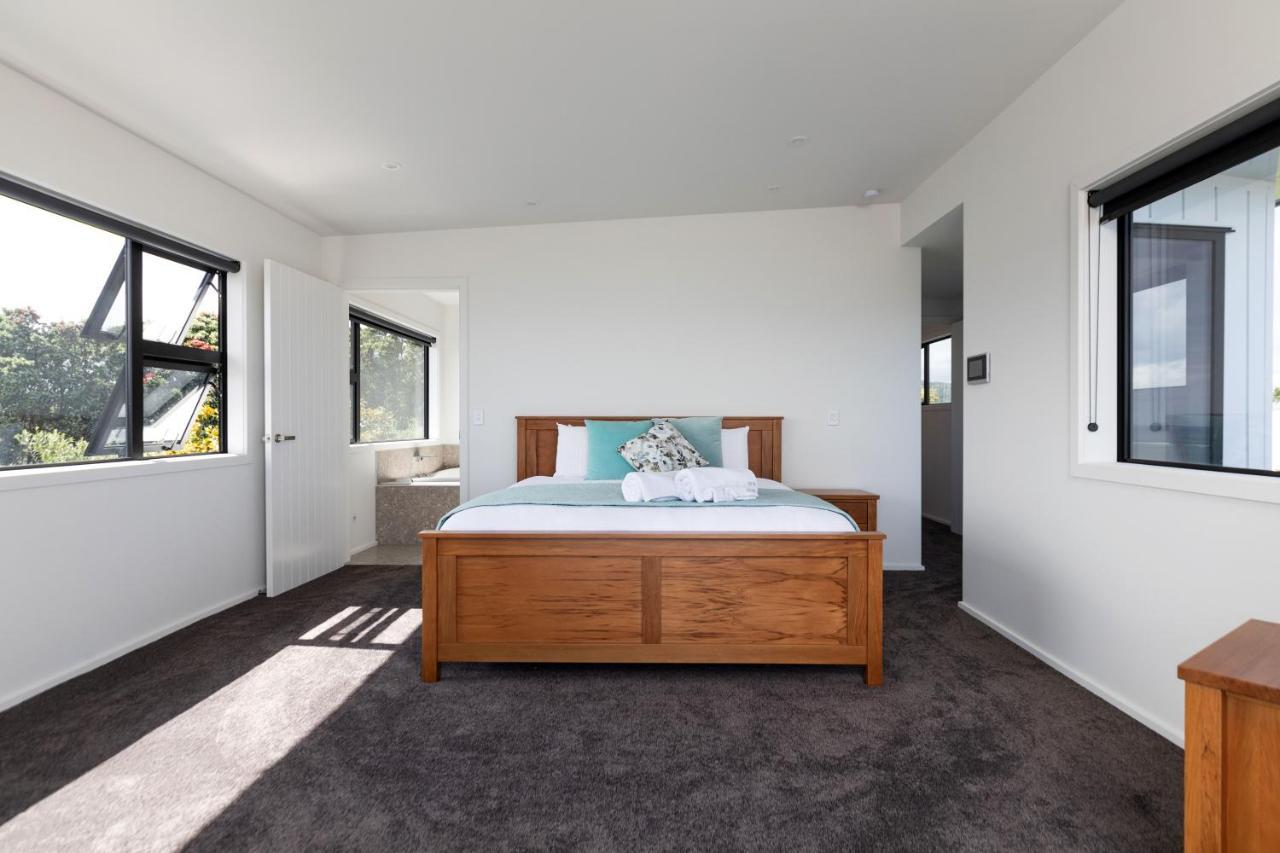 Oakura Beach Front Apartments Eksteriør bilde
